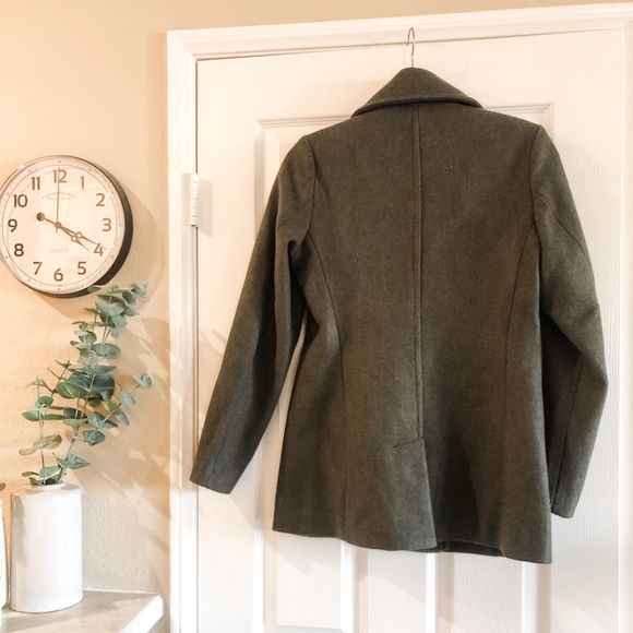 Old Navy Olive Peacoat - perfect condition - Picture 4 of 7